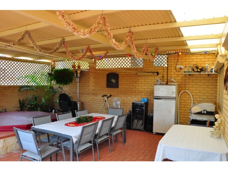 42 Perseus Road., Silver Sands WA 6210