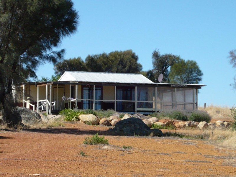 876 Crossman Road, Boddington WA 6390