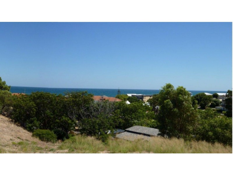 17 and 19 Allan Place, Halls Head WA 6210