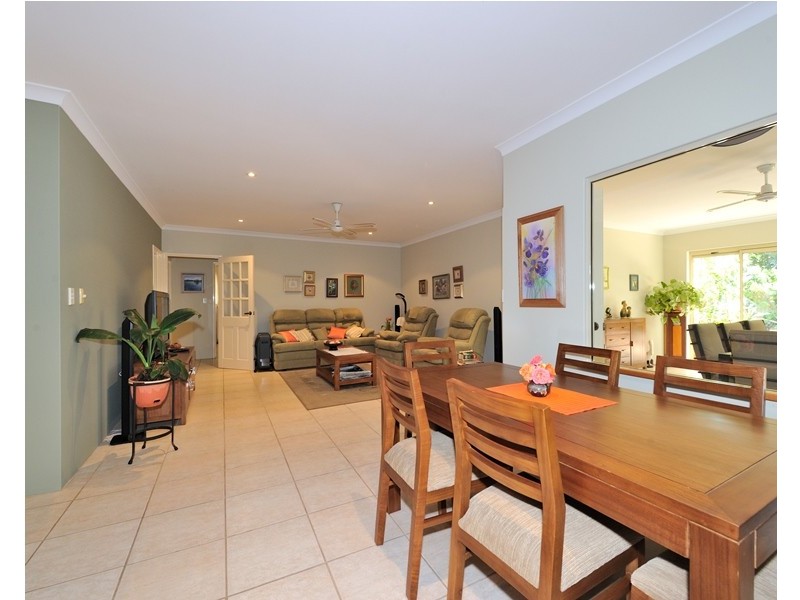 33 Willoughbridge Crescent, Erskine WA 6210