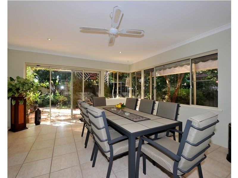 33 Willoughbridge Crescent, Erskine WA 6210