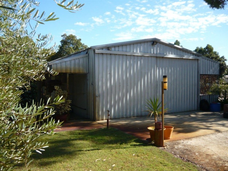 7 GREENWOOD WAY, Barragup WA 6209