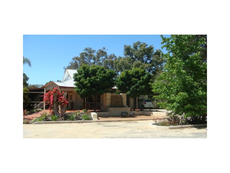 7 GREENWOOD WAY, Barragup WA 6209