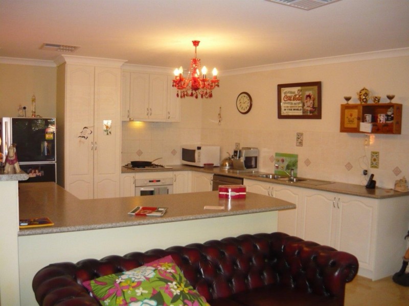 15 MARIGOLD LANE, Falcon WA 6210