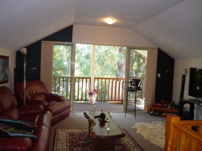 15 MARIGOLD LANE, Falcon WA 6210