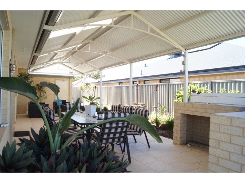 130 Countess Cct, South Yunderup WA 6208