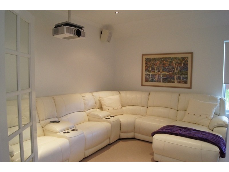 130 Countess Cct, South Yunderup WA 6208