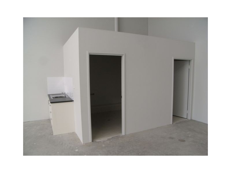 1/33 Thornborough Road, Mandurah WA 6210