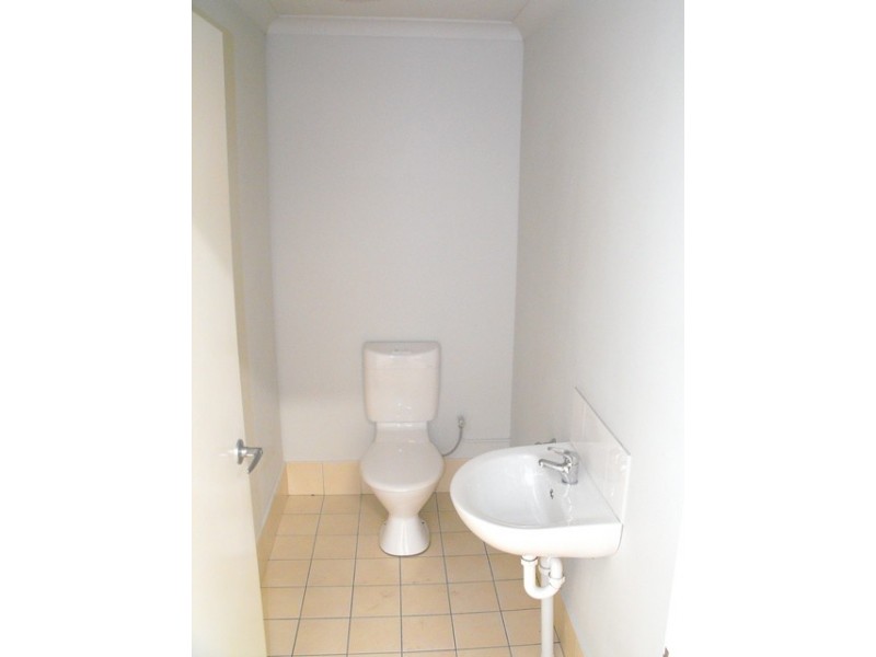 1/33 Thornborough Road, Mandurah WA 6210