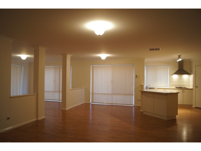 29 Hudson Drive, Dudley Park WA 6210