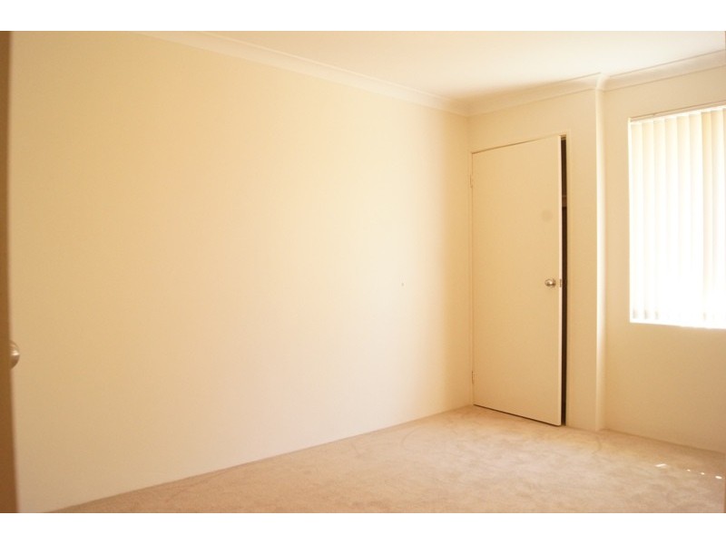 29 Hudson Drive, Dudley Park WA 6210