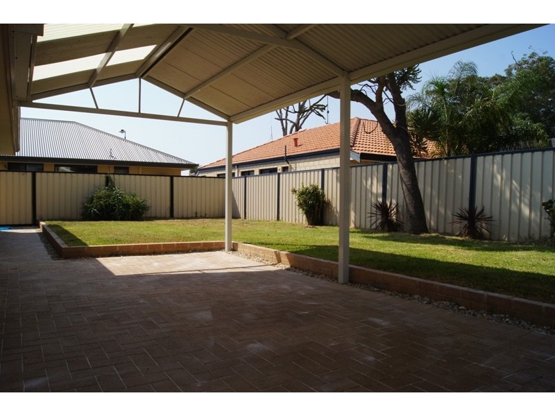 29 Hudson Drive, Dudley Park WA 6210