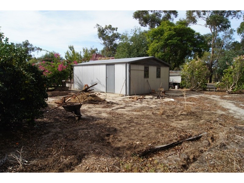 200 Banksia Tce, South Yunderup WA 6208