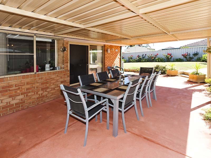 11 Augusta Mews, Meadow Springs WA 6210