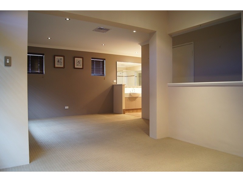 1B Yunderup Rd, South Yunderup WA 6208