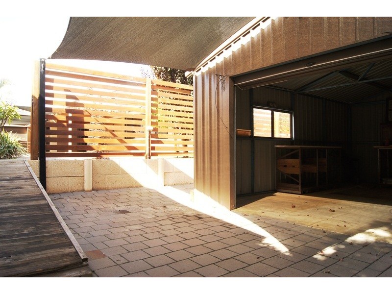 1B Yunderup Rd, South Yunderup WA 6208
