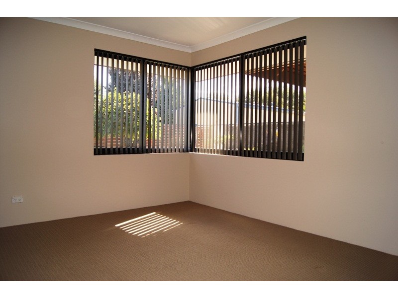 1B Yunderup Rd, South Yunderup WA 6208