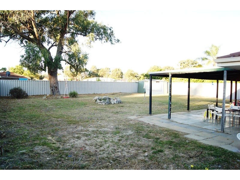 108 Murdoch drive, Greenfields WA 6210