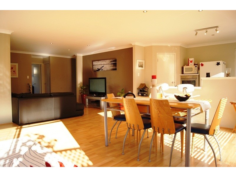 3 Bertha Loop, Dudley Park WA 6210