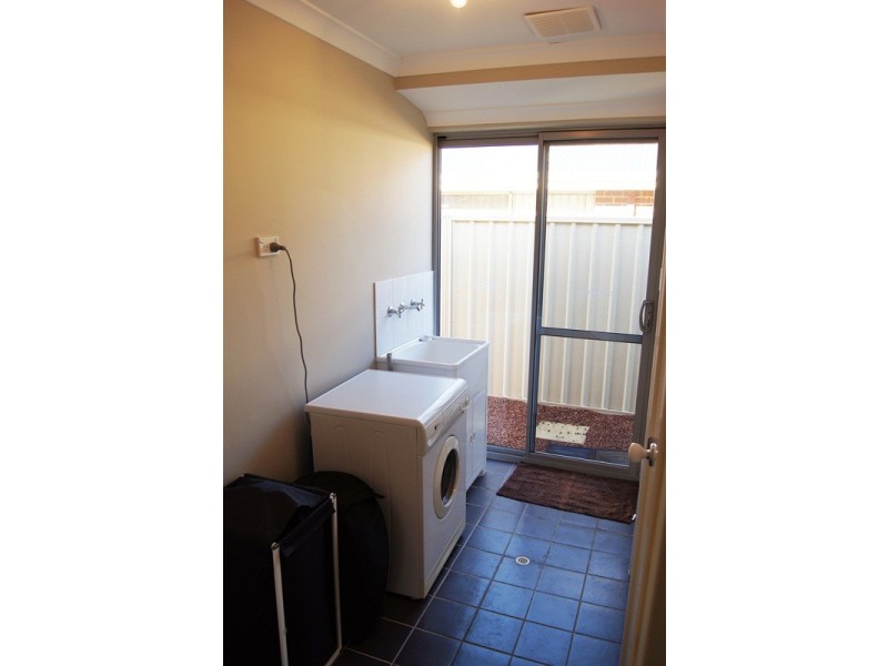 3 Bertha Loop, Dudley Park WA 6210