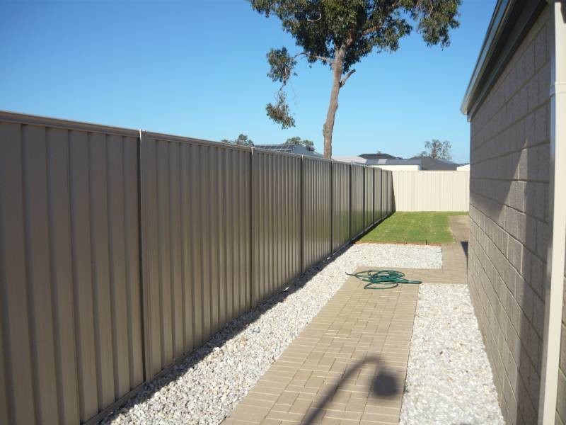 21 Wilghi Way, Ravenswood WA 6208