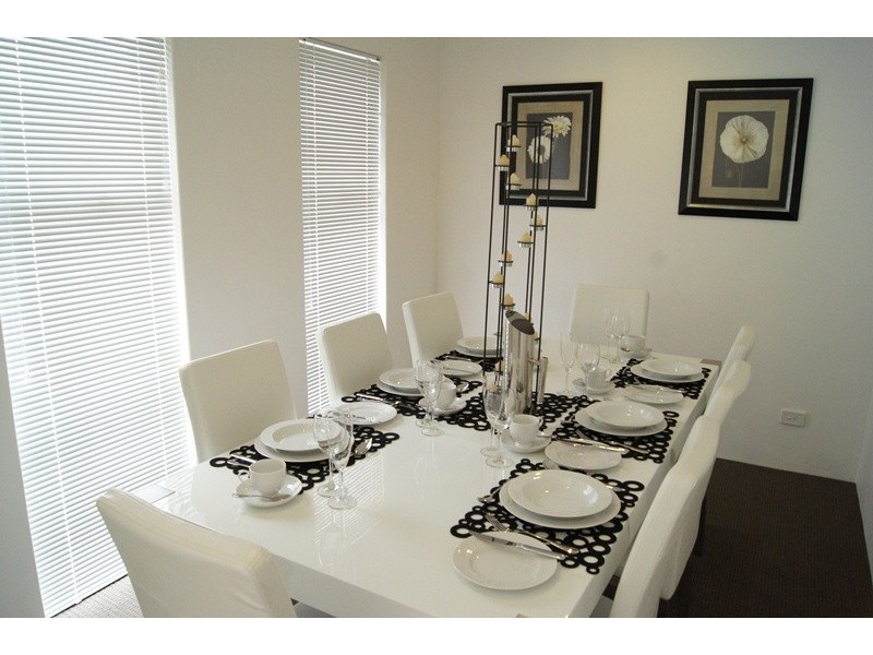 97 Lake Valley Drive, Lakelands WA 6180