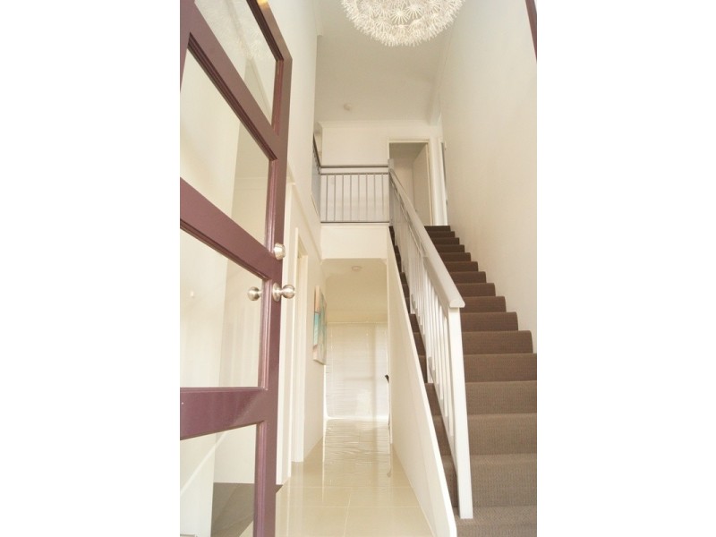 97 Lake Valley Drive, Lakelands WA 6180