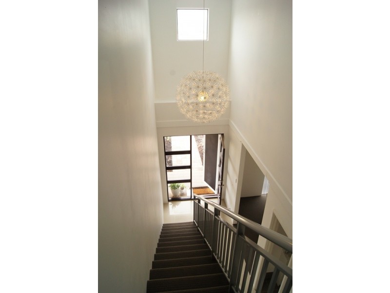 97 Lake Valley Drive, Lakelands WA 6180