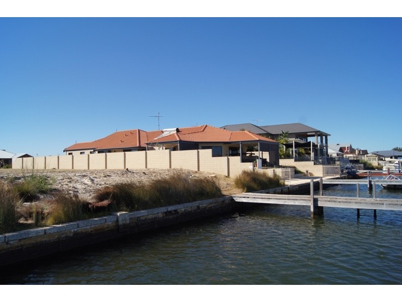 88 Murray Waters Blvd, South Yunderup WA 6208