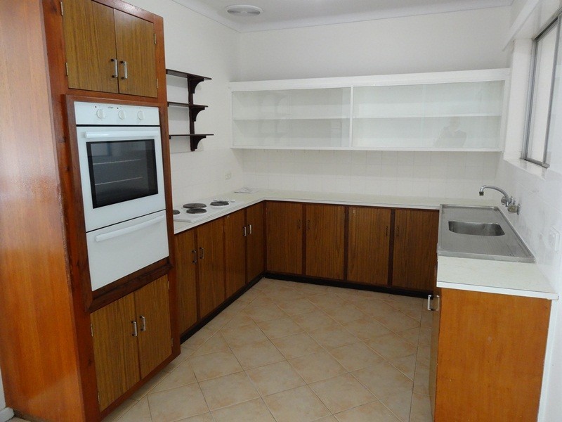 63 Leighton Road, Halls Head WA 6210