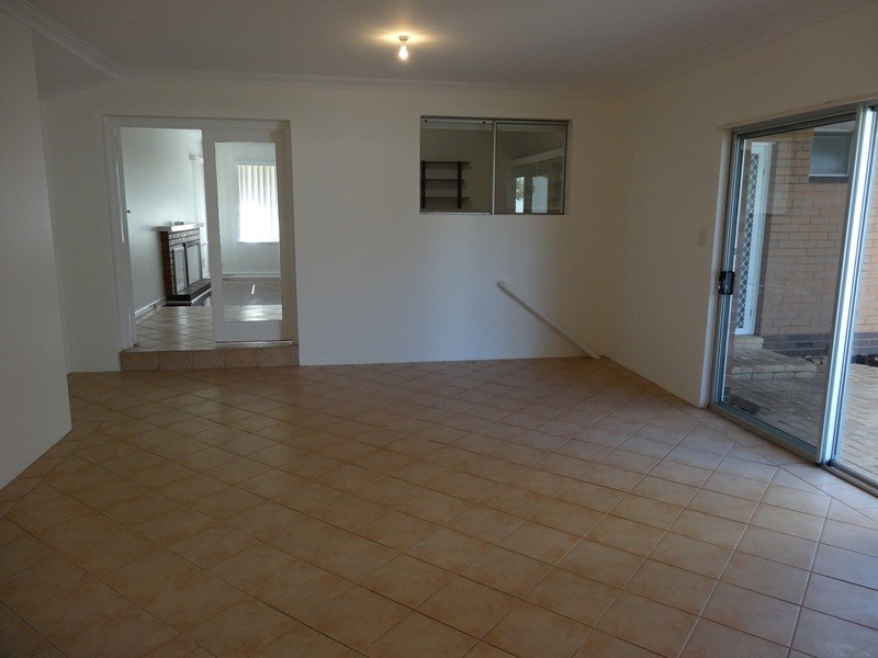 63 Leighton Road, Halls Head WA 6210