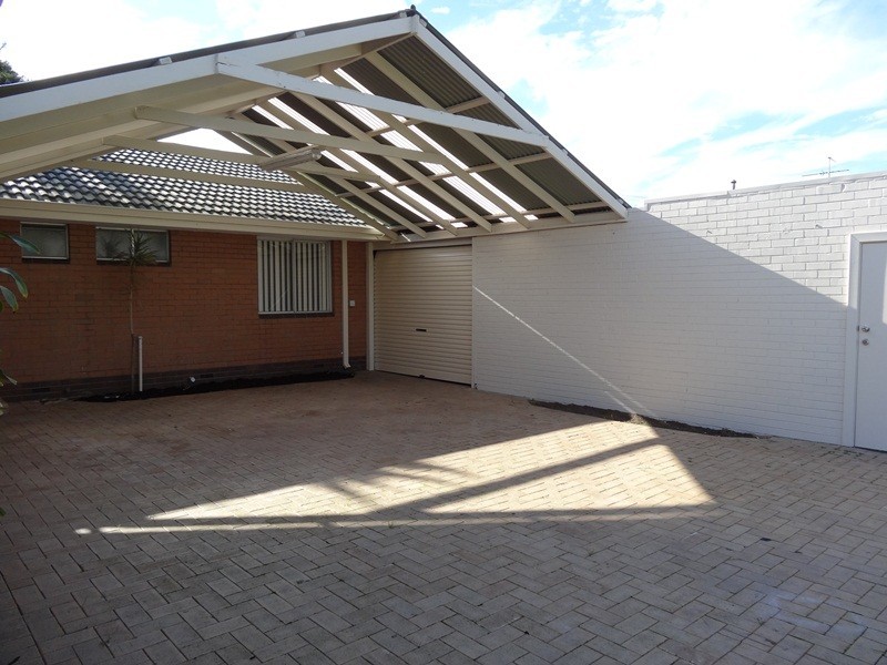 63 Leighton Road, Halls Head WA 6210