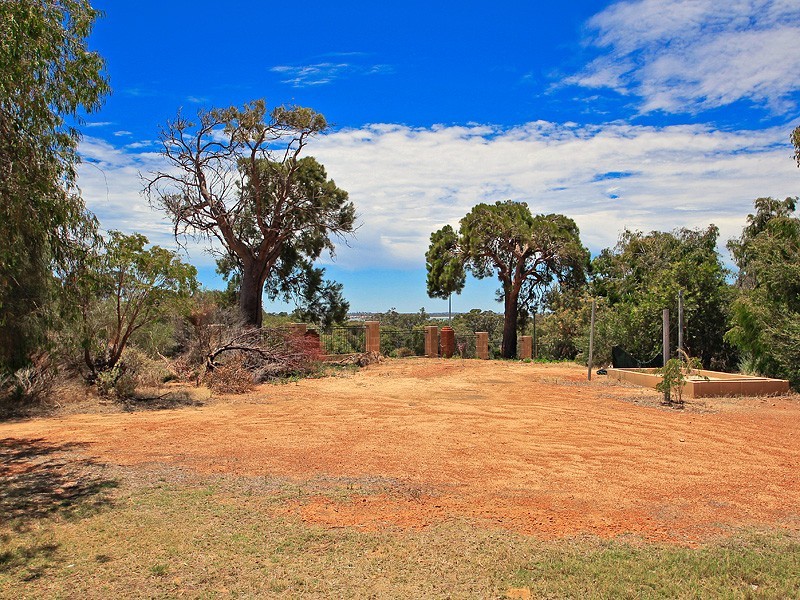 1 Dawesville Road, Dawesville WA 6211