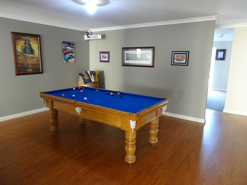 72 Cawana Parkway, Lakelands WA 6180