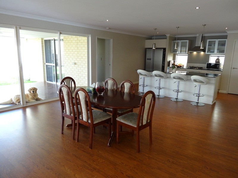 72 Cawana Parkway, Lakelands WA 6180