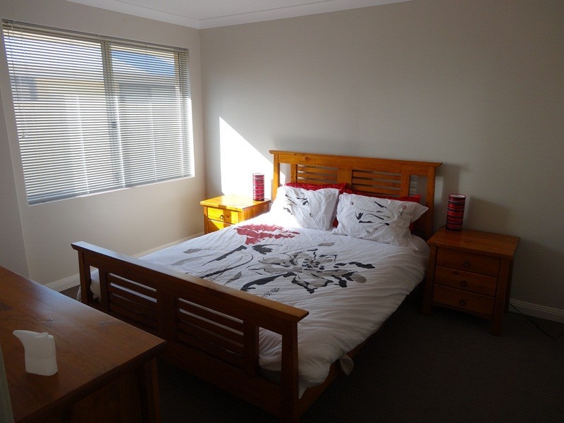 72 Cawana Parkway, Lakelands WA 6180