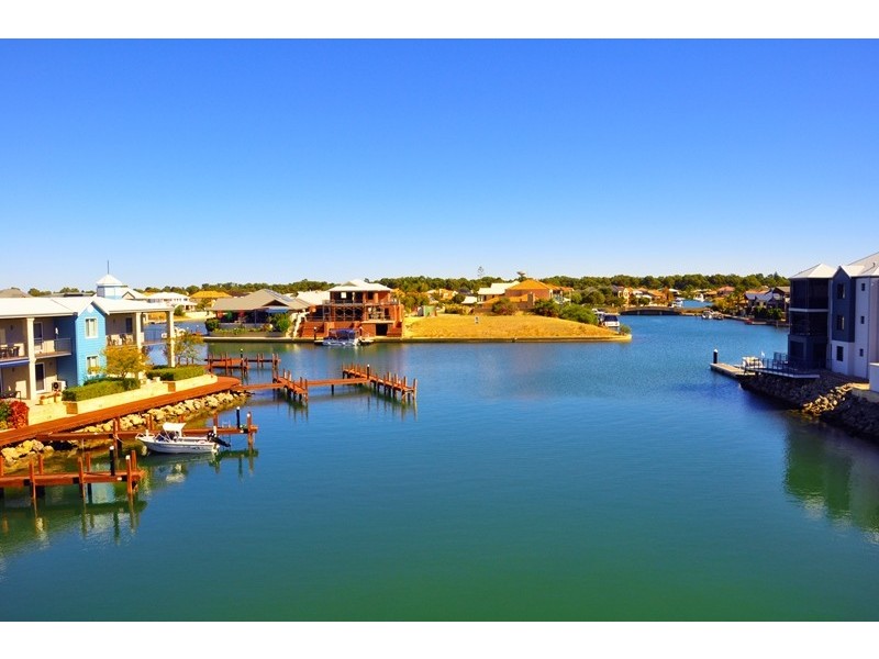47/206 Mary St, Halls Head WA 6210