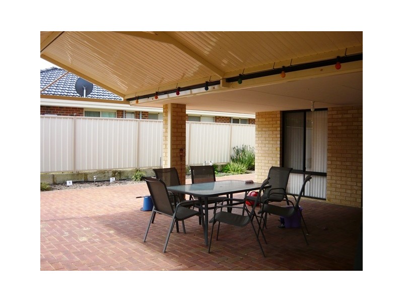 7 Columbus Street, Dudley Park WA 6210