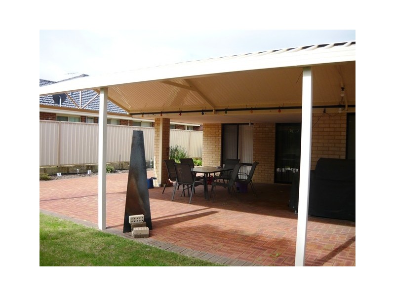 7 Columbus Street, Dudley Park WA 6210