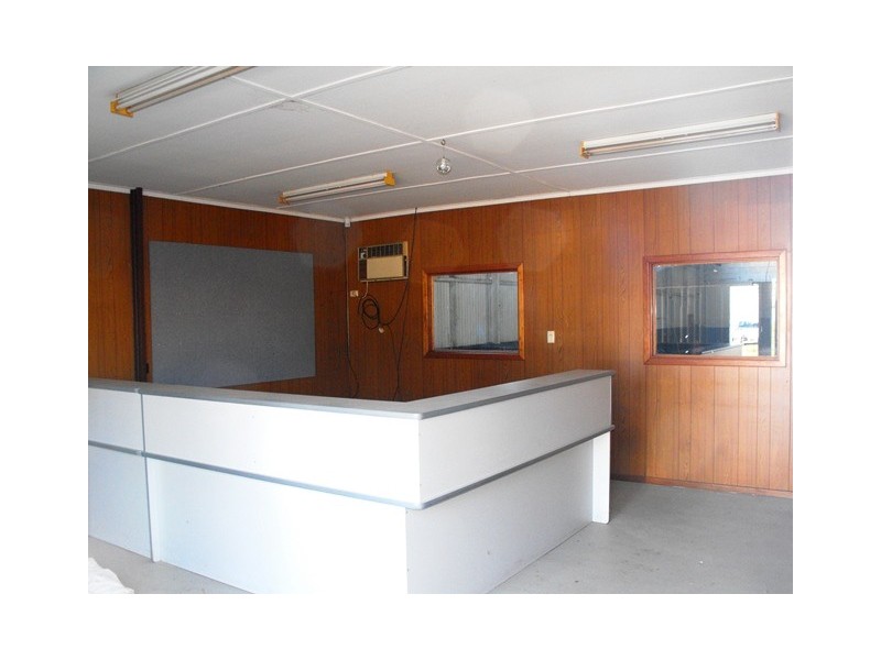 8 Davey Street, Mandurah WA 6210