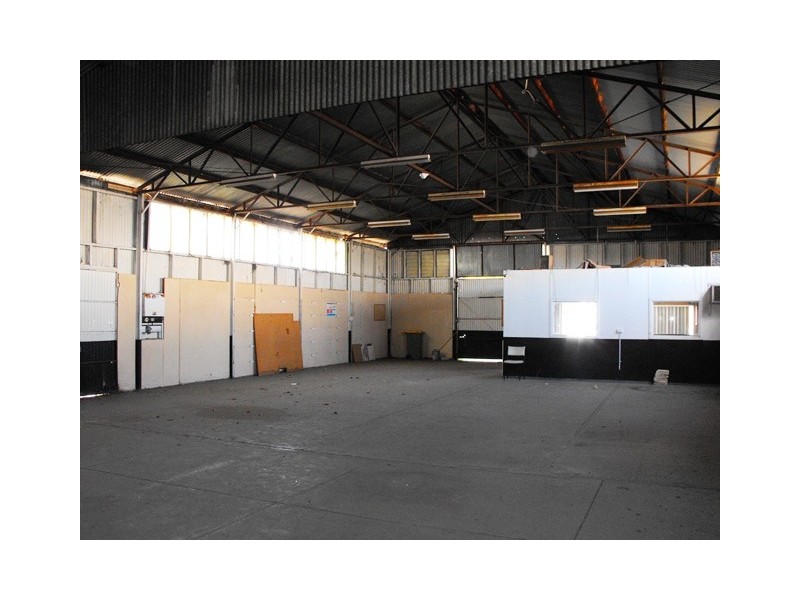 8 Davey Street, Mandurah WA 6210