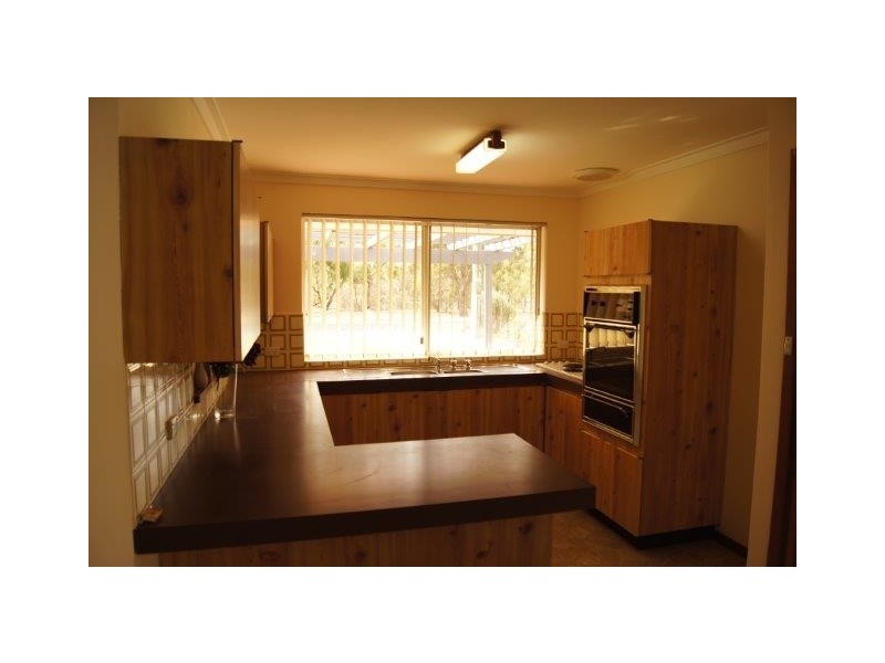 200 Banksia Tce, South Yunderup WA 6208