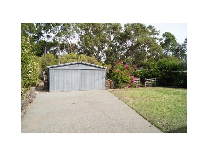 200 Banksia Tce, South Yunderup WA 6208