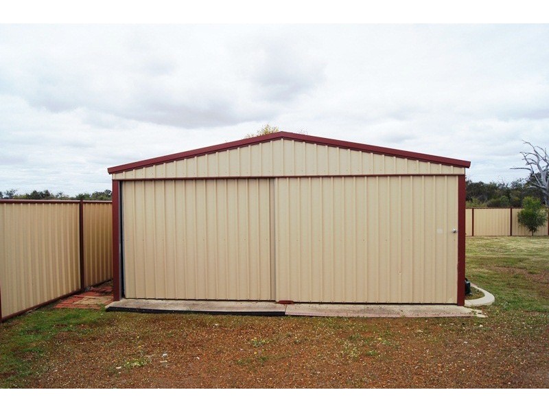 69 Murray Waters Bvd, South Yunderup WA 6208