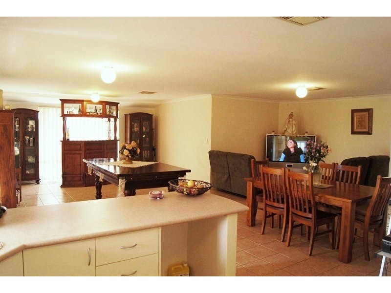 69 Murray Waters Bvd, South Yunderup WA 6208