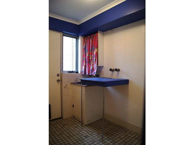 2/1 Banksia Tce, South Yunderup WA 6208