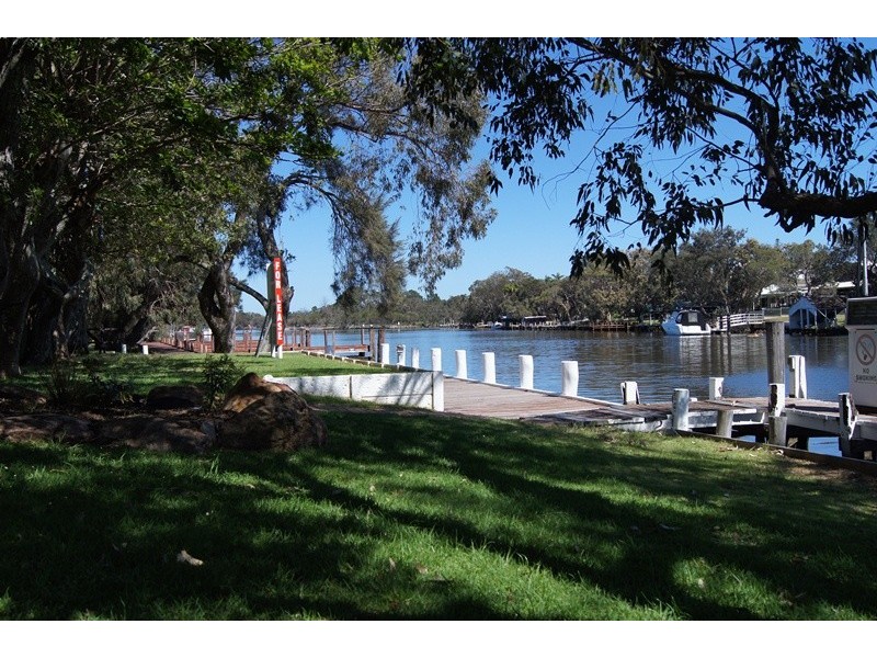 2/1 Banksia Tce, South Yunderup WA 6208