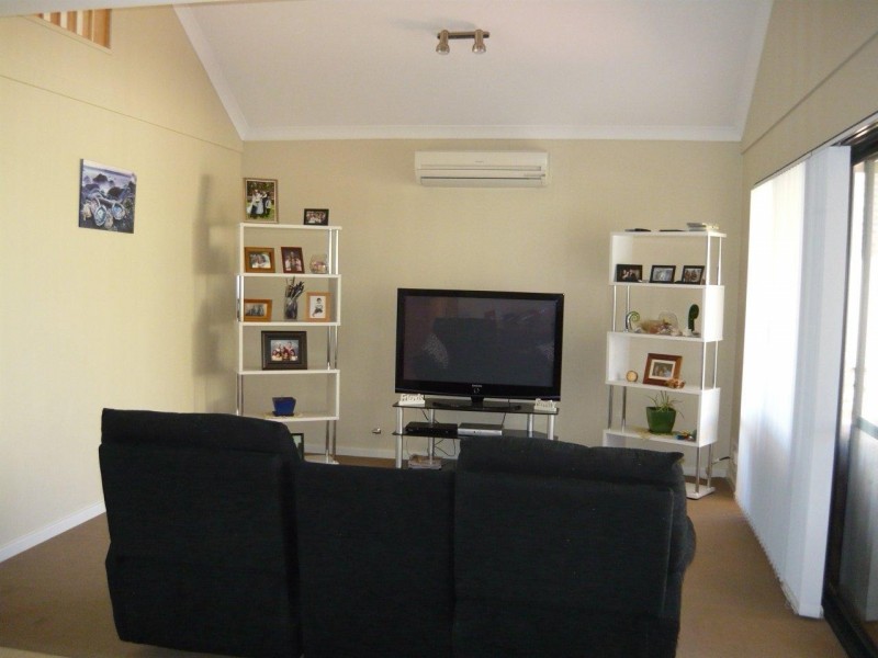 Unit 4, 8 Beam Road, Mandurah WA 6210