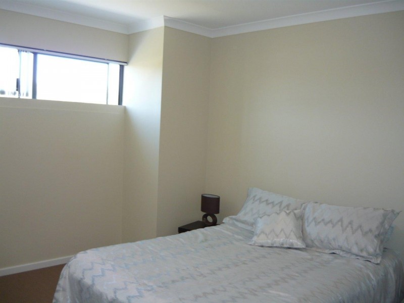 Unit 4, 8 Beam Road, Mandurah WA 6210