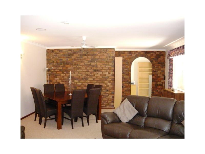 10 Dalrymple Terrace, Halls Head WA 6210